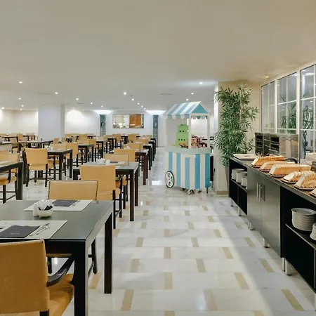 Hesperia 4*